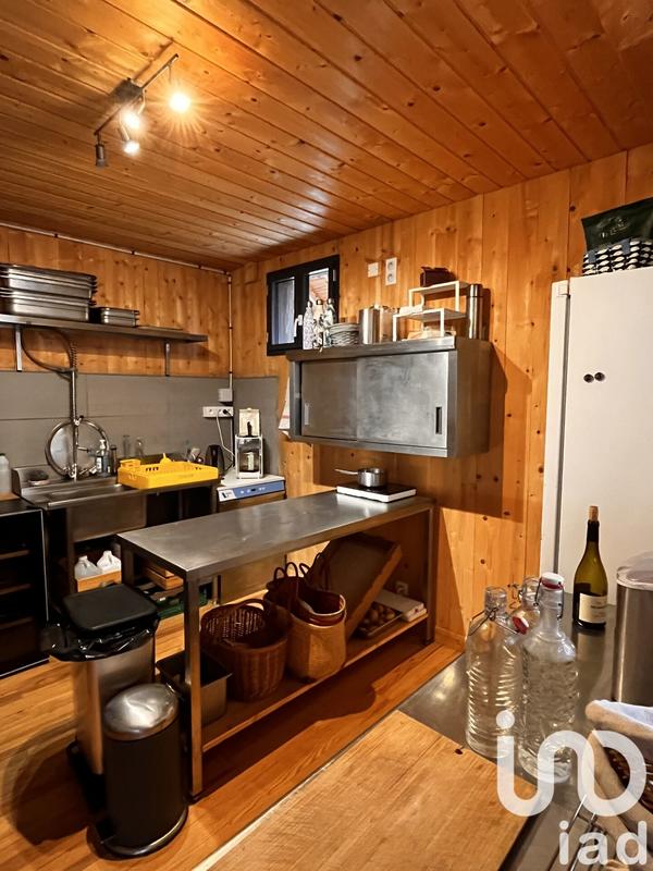 Maison - 200 m² - 10 pièces