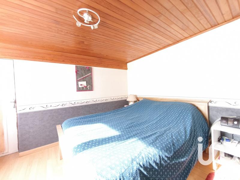 Maison - 182 m² - 8 pièces