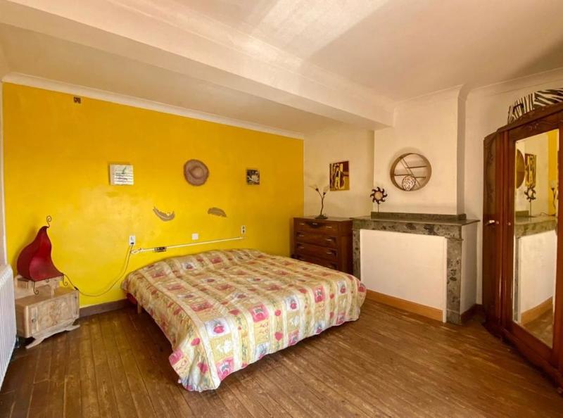 Mas - 200 m² - 8 pièces