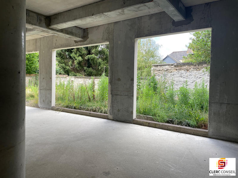 Local commercial - 279 m²