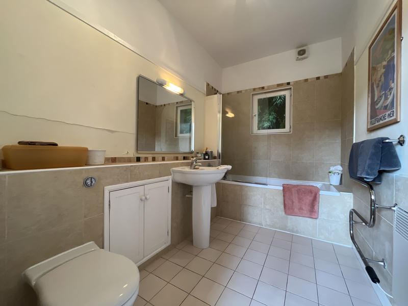 Propriété - 120 m² - 4 pièces