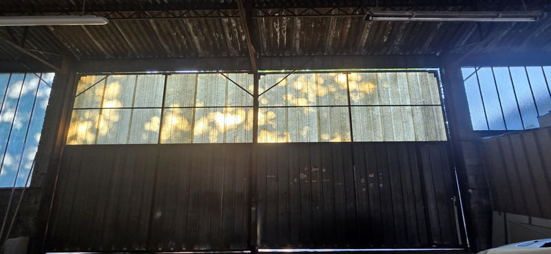 Maison - 500 m² - 4 pièces