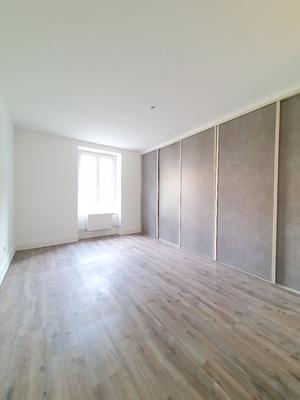 Appartement - 122 m² - 4 pièces