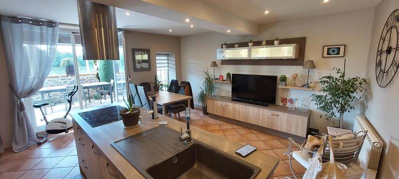 Maison - 123 m² - 5 pièces