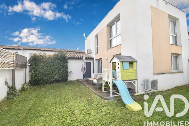 Maison - 92 m² - 4 pièces