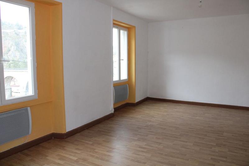 Maison - 178 m² - 9 pièces