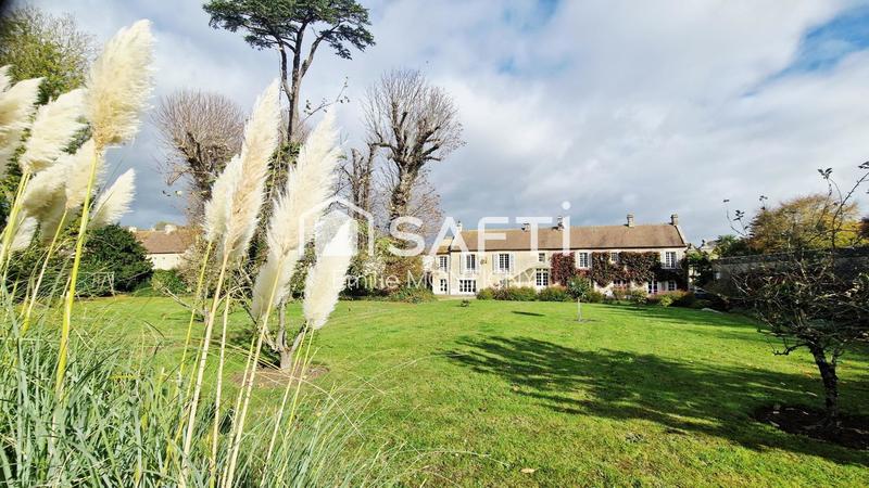 Maison de maîtres - 284 m² - 12 pièces