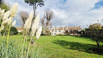 Maison de maîtres - 284 m² - 12 pièces