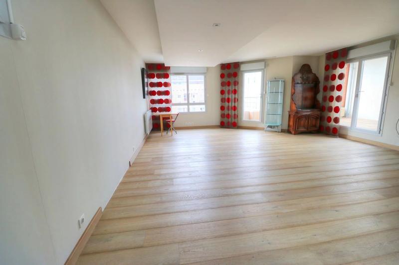 Appartement - 133 m² - 5 pièces