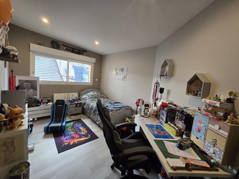 Maison - 98 m² - 5 pièces