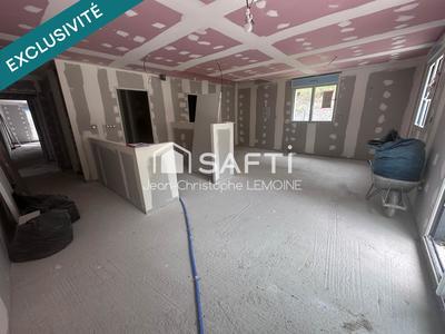 Maison - 105 m² - 5 pièces