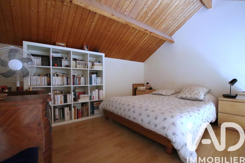 Maison - 180 m² - 7 pièces