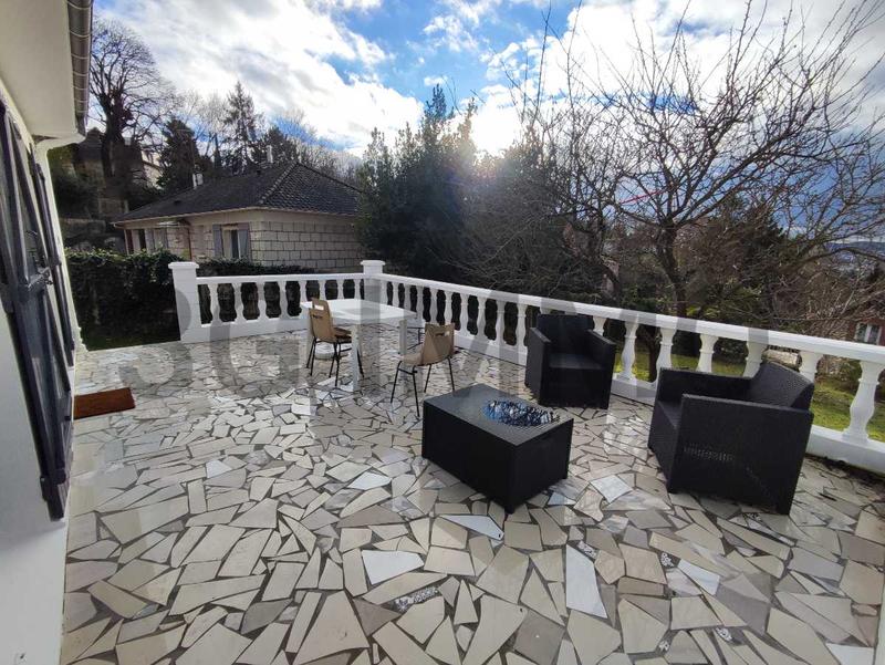 Maison - 138 m² - 7 pièces