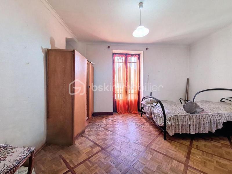 Maison - 165 m² - 7 pièces