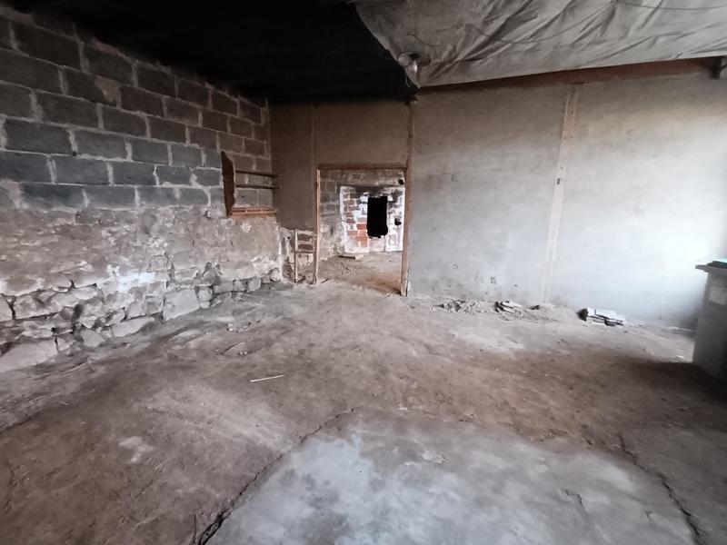 Maison - 241 m² - 10 pièces