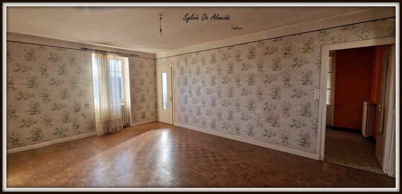 Maison - 180 m² - 8 pièces