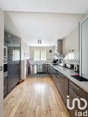 Maison - 150 m² - 7 pièces