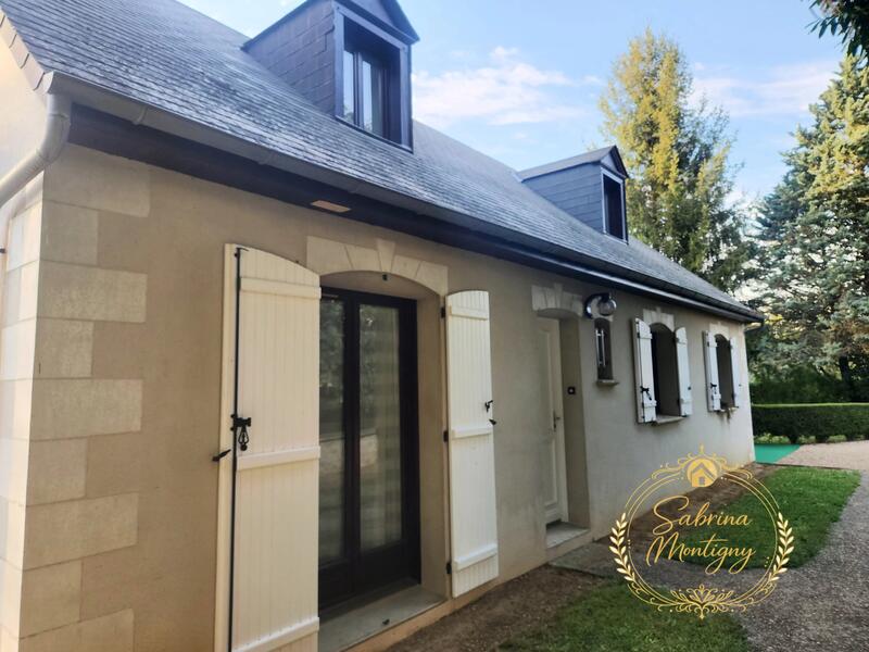 Maison de village - 90 m² - 5 pièces