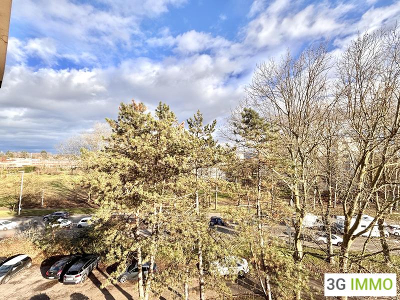 Appartement - 80 m² - 3 pièces