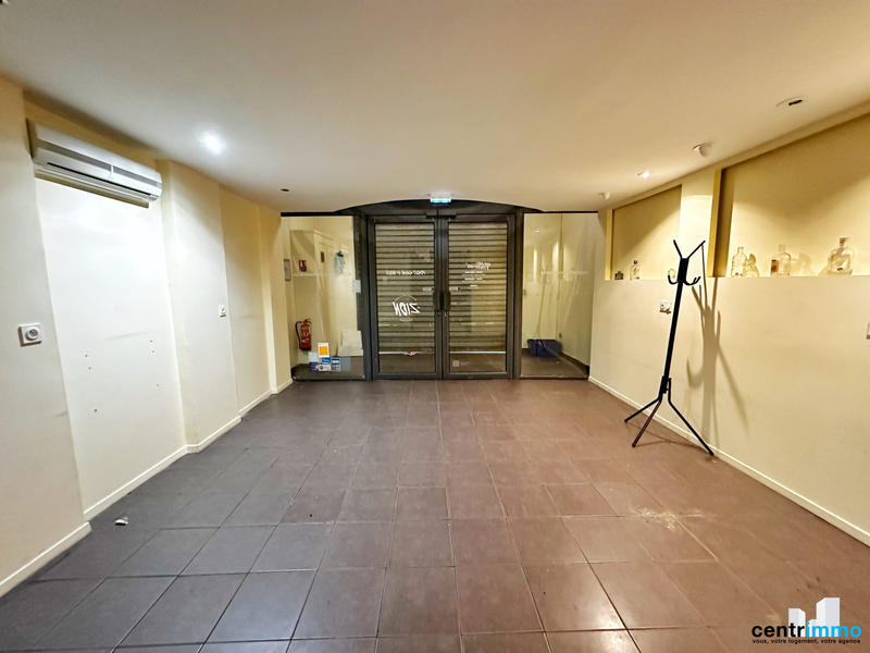 Local commercial - 140 m²