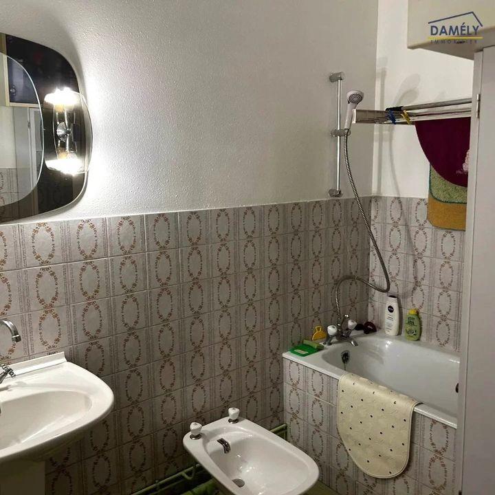 Appartement - 103 m² - 5 pièces