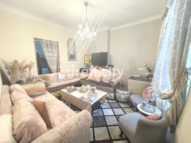 Maison - 107 m² - 4 pièces