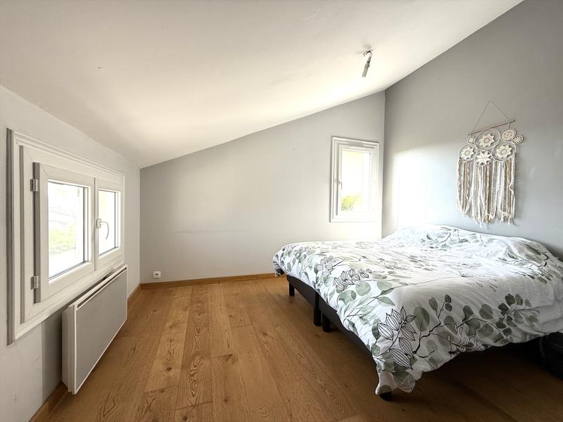 Villa - 102 m² - 7 pièces