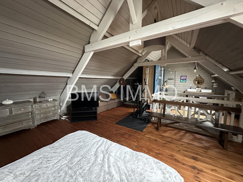 Maison - 158 m² - 6 pièces