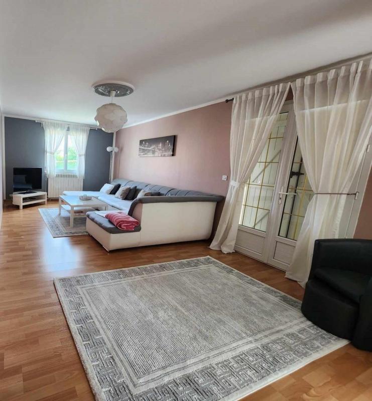 Maison - 173 m² - 7 pièces