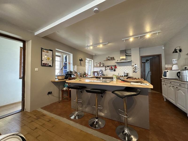 Maison ancienne - 125 m² - 6 pièces