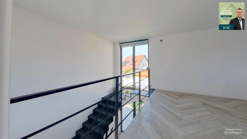 Maison - 215 m² - 6 pièces