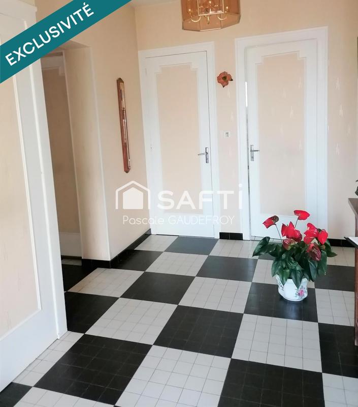 Maison - 95 m² - 5 pièces