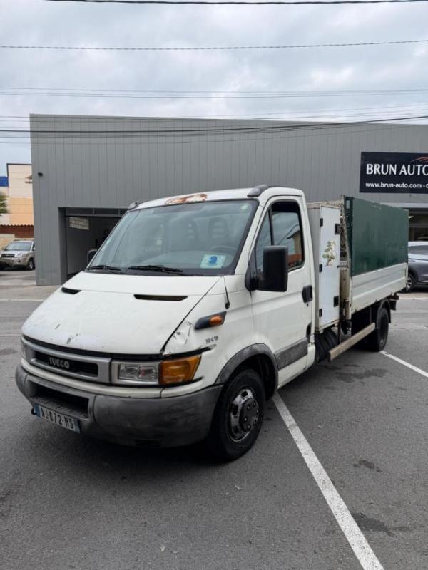 Iveco Daily Classe c Fourgon Benne Vente a Marchand Uniquement