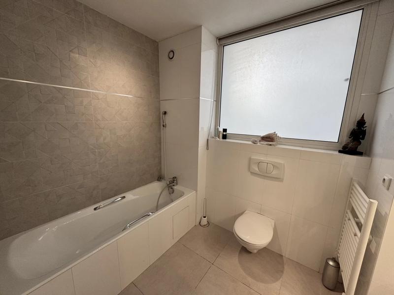 Appartement - 90 m² - 3 pièces