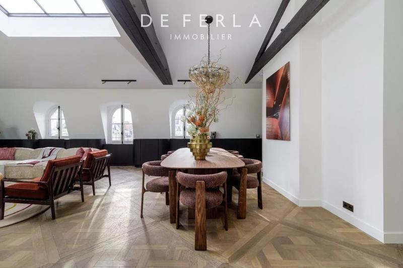 Appartement - 313 m² - 7 pièces