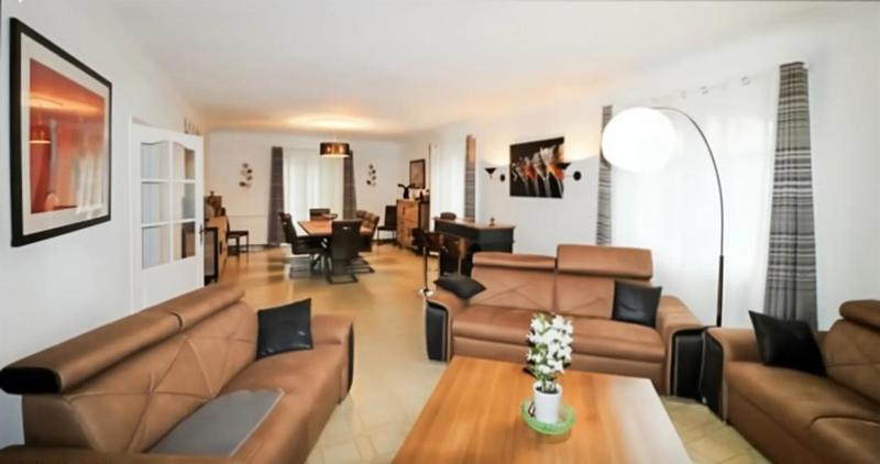 Maison - 188 m² - 5 pièces