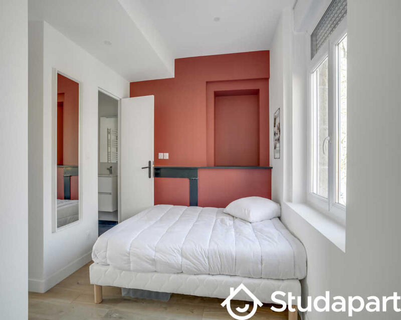 Chambre - 13 m² - 1 pièce