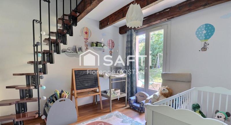 Villa - 160 m² - 6 pièces