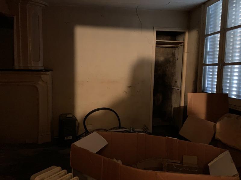 Maison - 230 m² - 12 pièces