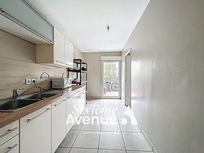 Appartement - 77 m² - 4 pièces