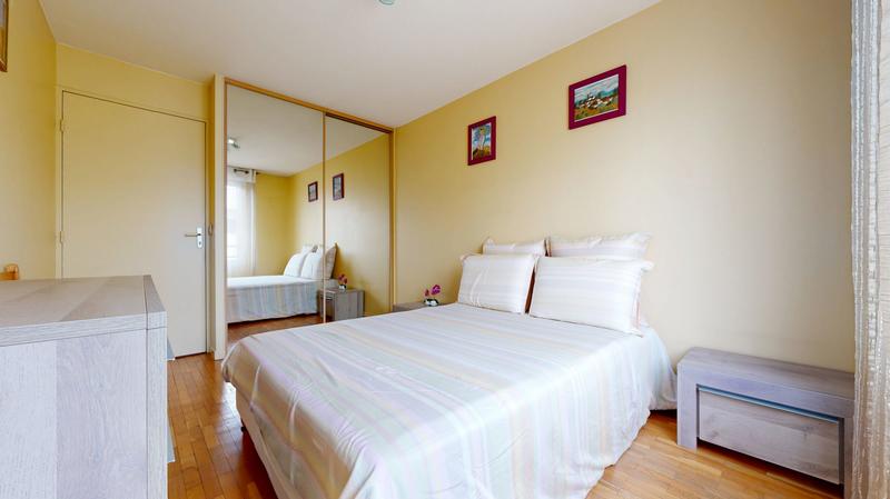 Appartement - 95 m² - 4 pièces