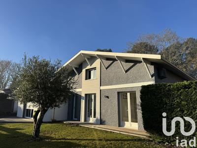 Maison - 176 m² - 5 pièces