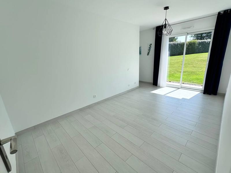 Maison - 261 m² - 10 pièces