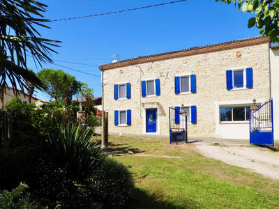 Maison - 306 m² - 8 pièces