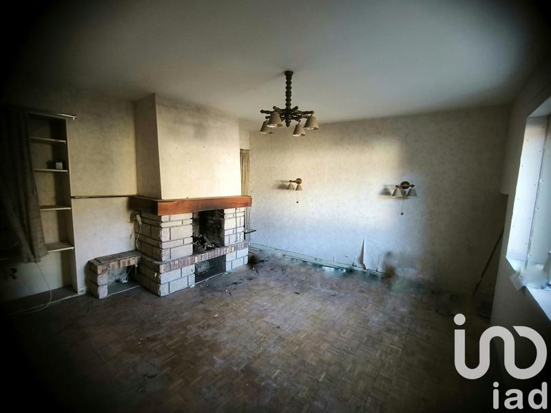 Maison - 400 m² - 12 pièces