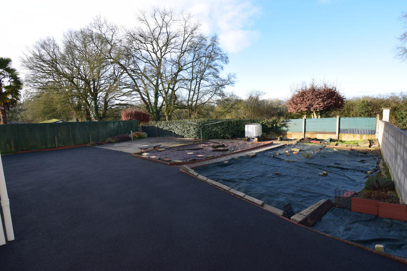 Maison - 100 m² - 10 pièces