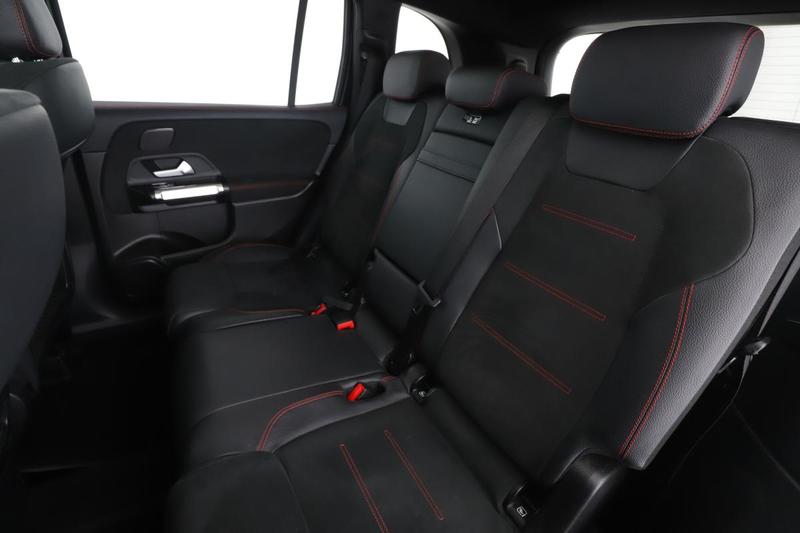 Mercedes Glb 200 Amg Line 163 ch