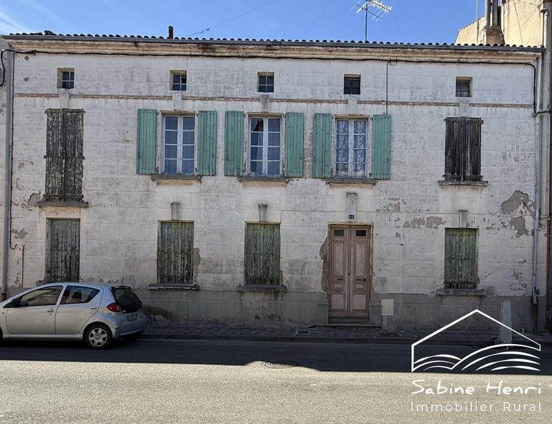 Maison ancienne - 238 m² - 10 pièces