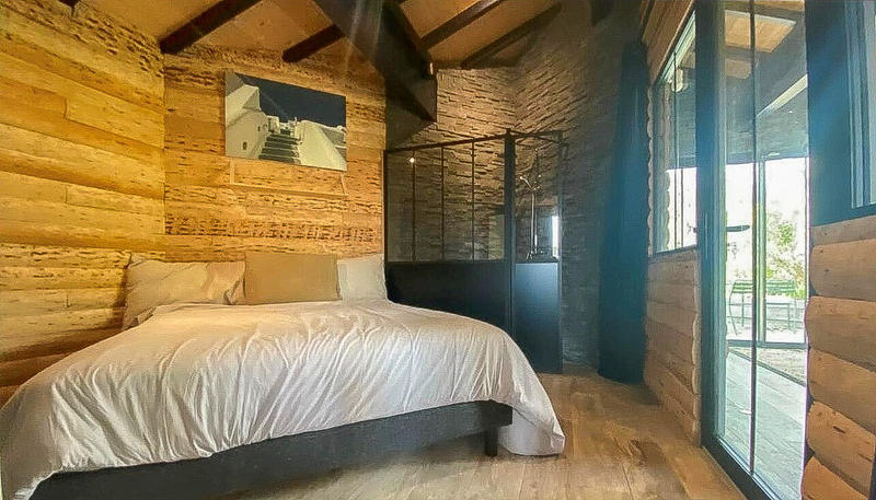 Villa - 220 m² - 8 pièces