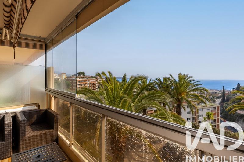 Appartement - 85 m² - 3 pièces